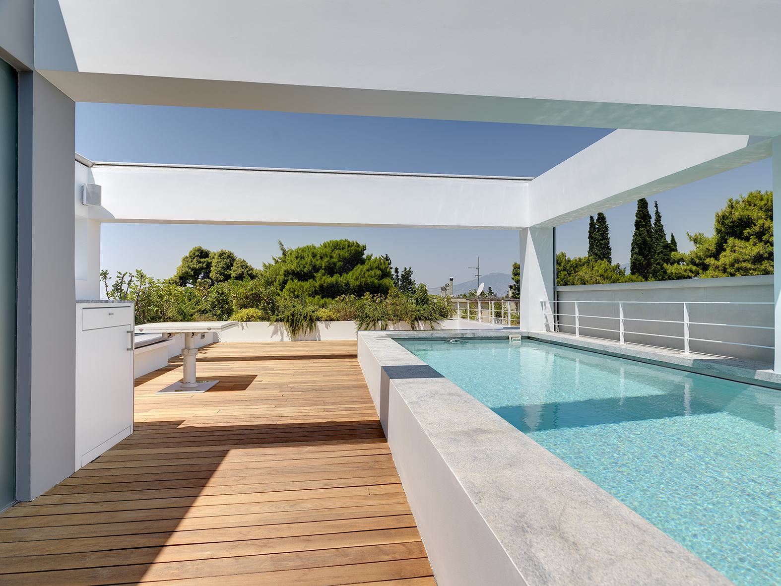 APARTMENTS FOR SALE IN THE NORTHERN SUBURBS OF ATHENS