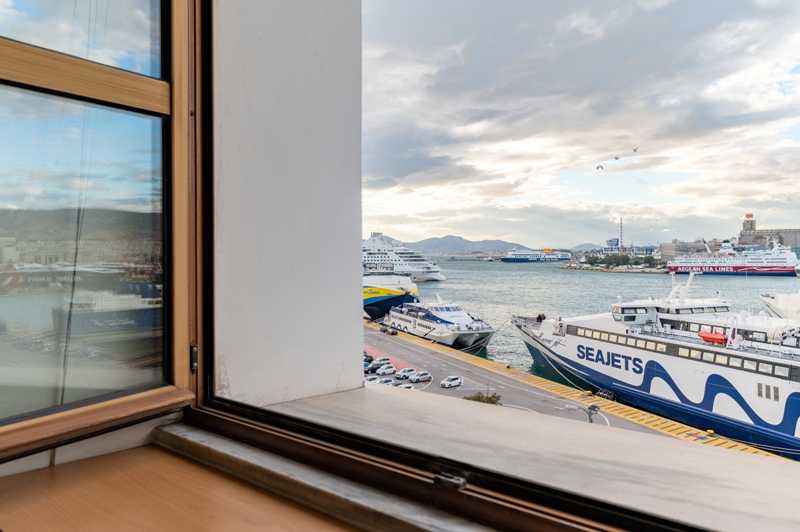 Find your new commercial property in the Southern Suburbs